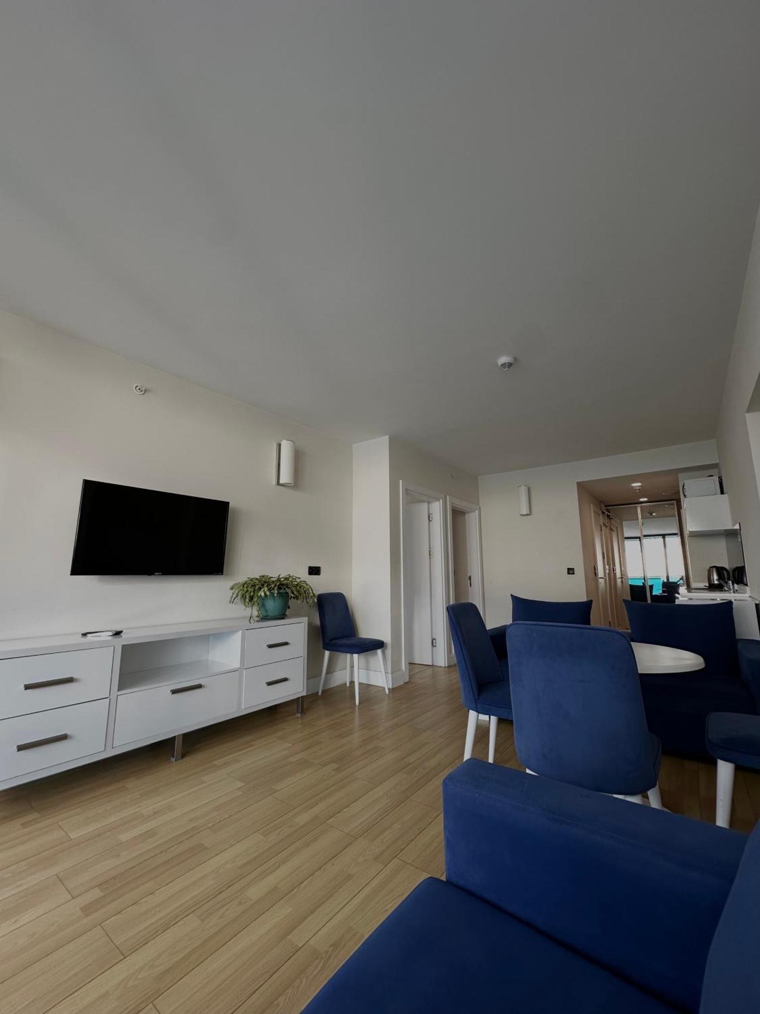 Luxury In Orbi Apartment